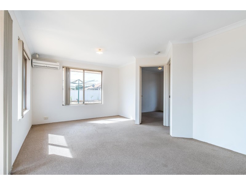 8 Carita Court, Maddington WA 6109