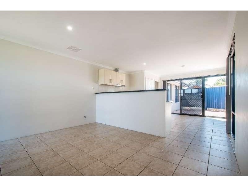 2/50 Norman Street, St James WA 6102