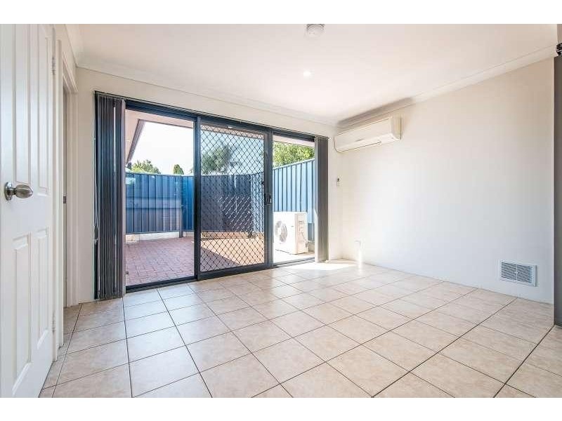 2/50 Norman Street, St James WA 6102