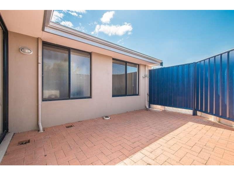 2/50 Norman Street, St James WA 6102