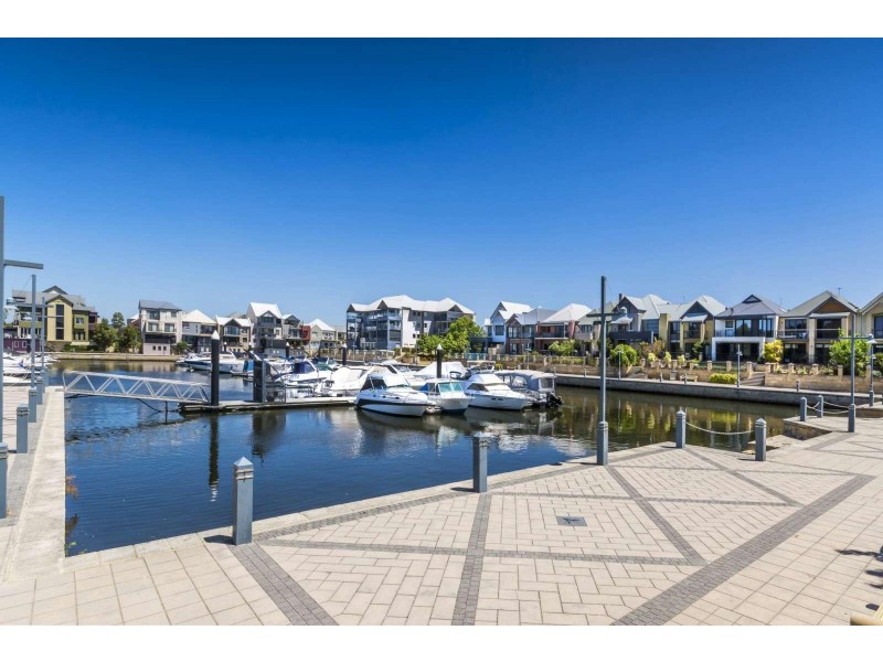 35/2 Marina Drive, Ascot WA 6104