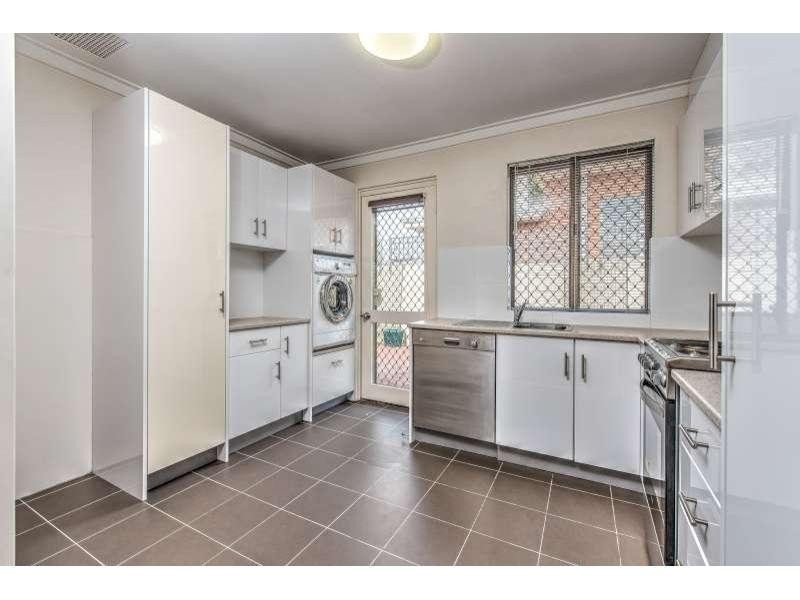 20/3 Geddes Street, Victoria Park WA 6100