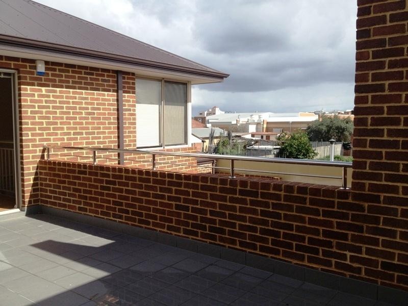 6/23 North Street, Midland WA 6056