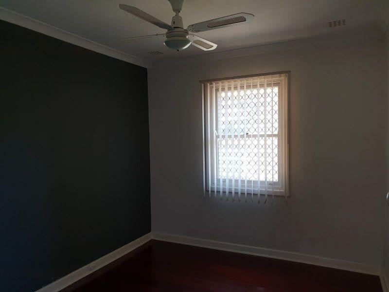19 Southgate Rd, Langford WA 6147