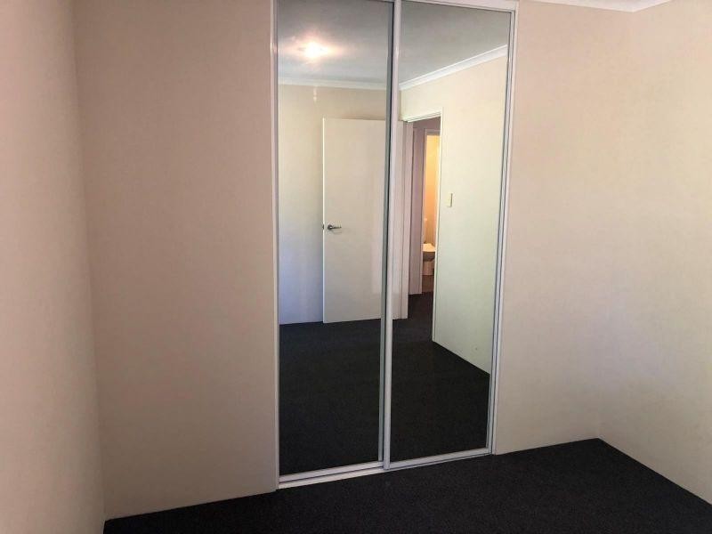 34/21 Bryanston Pass, Madeley WA 6065