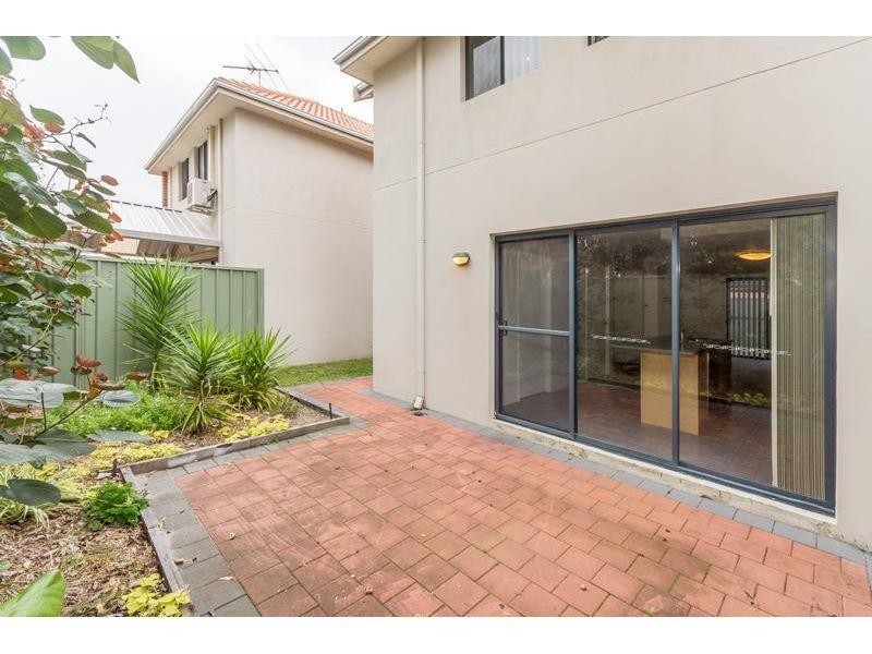 34/21 Bryanston Pass, Madeley WA 6065