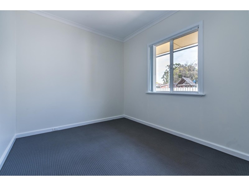 8 Olga Road, Maddington WA 6109