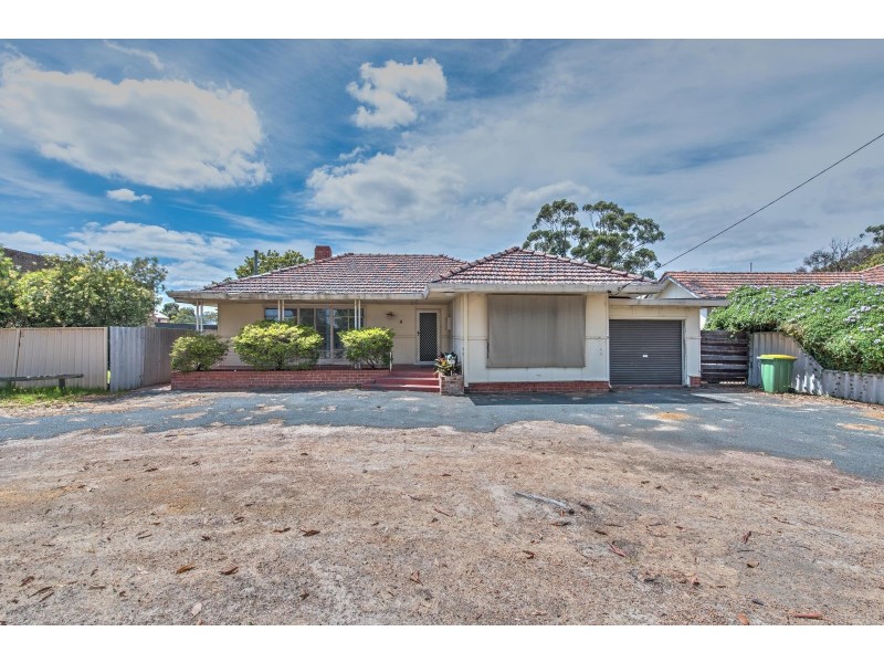 8 Olga Road, Maddington WA 6109