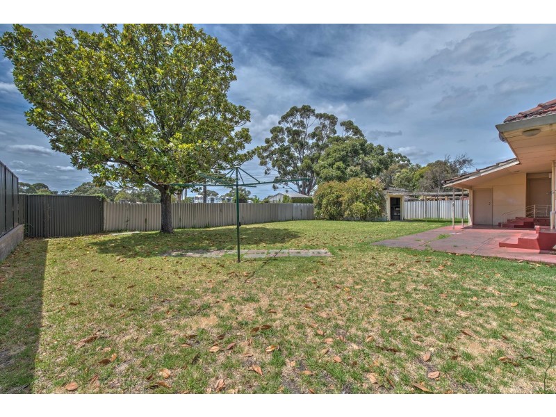 8 Olga Road, Maddington WA 6109