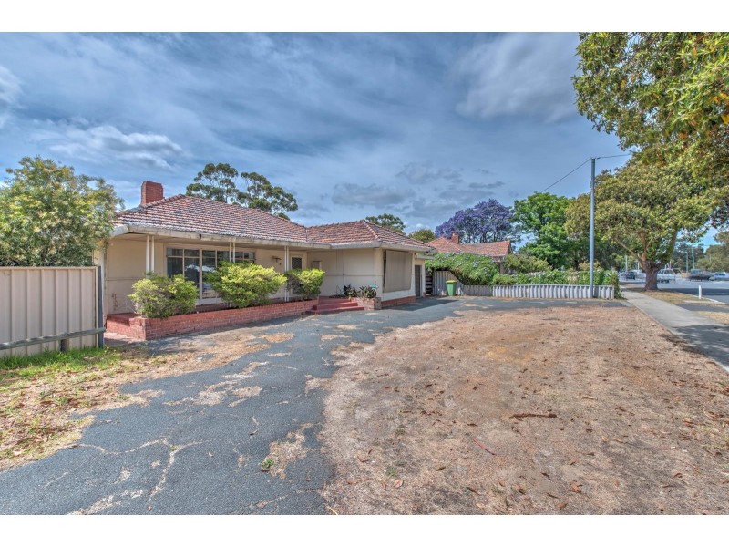 8 Olga Road, Maddington WA 6109