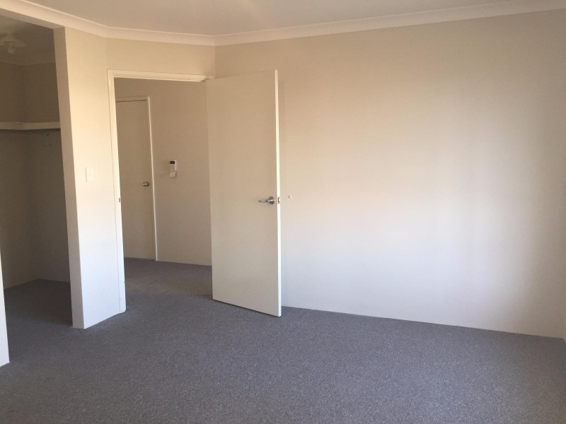 178 Hamilton Street, Queens Park WA 6107