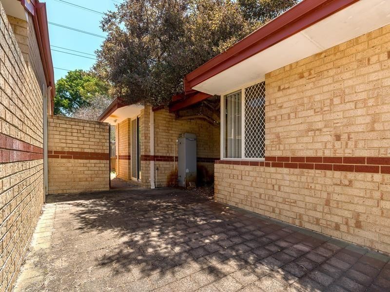 76 George Way, Cannington WA 6107