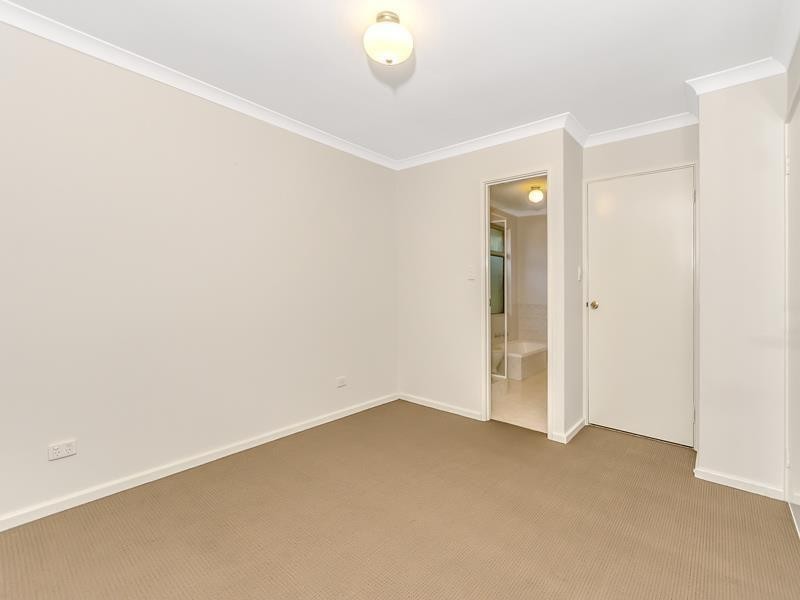 76 George Way, Cannington WA 6107