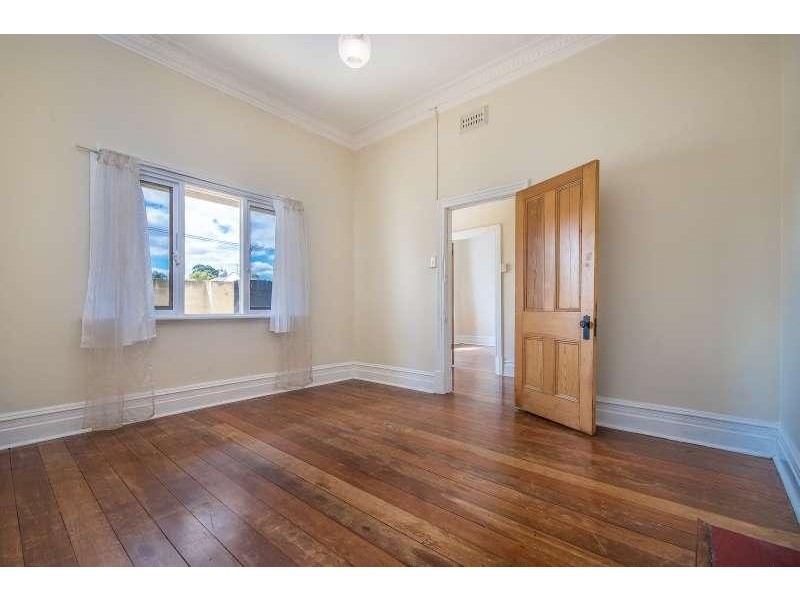 149 Shepperton Road, Victoria Park WA 6100