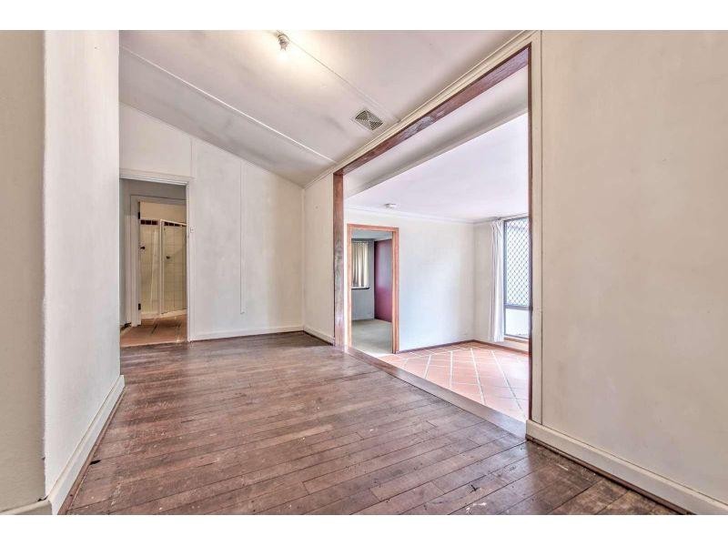 23 Pinedale Street, East Victoria Park WA 6101