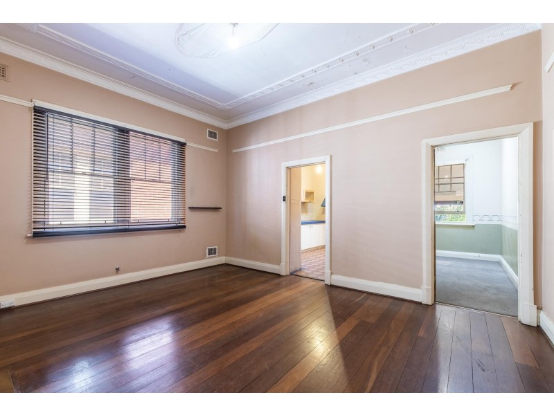 33 Kingston Avenue, West Perth WA 6005