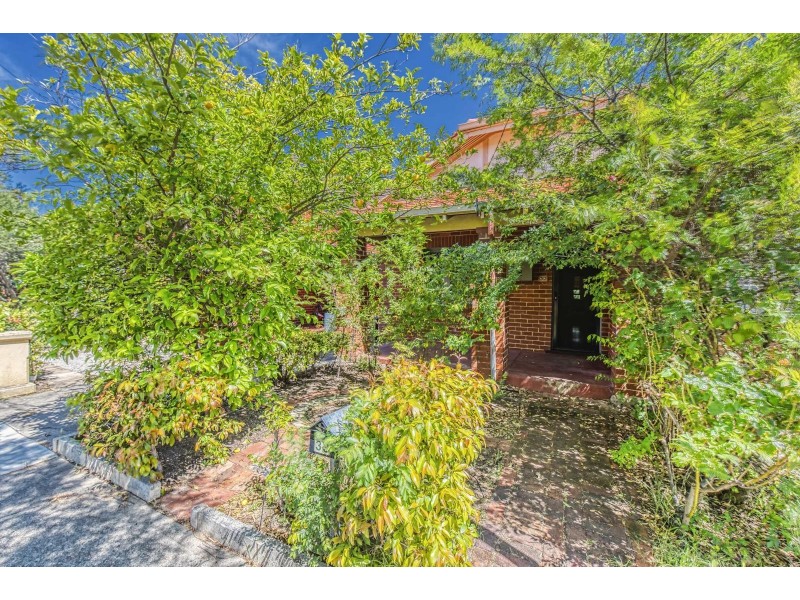 33 Kingston Avenue, West Perth WA 6005