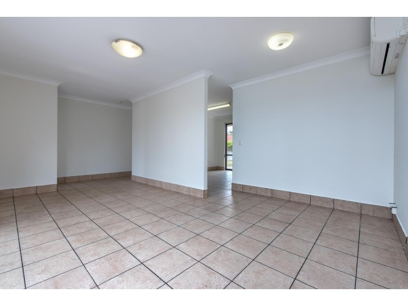 15 Downsborough Avenue, Kewdale WA 6105