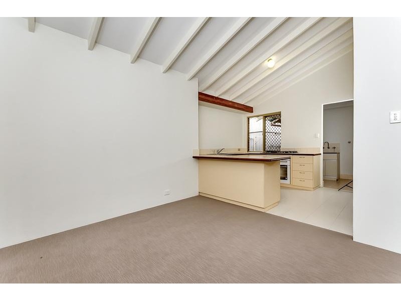2/13 Westminster Street, East Victoria Park WA 6101