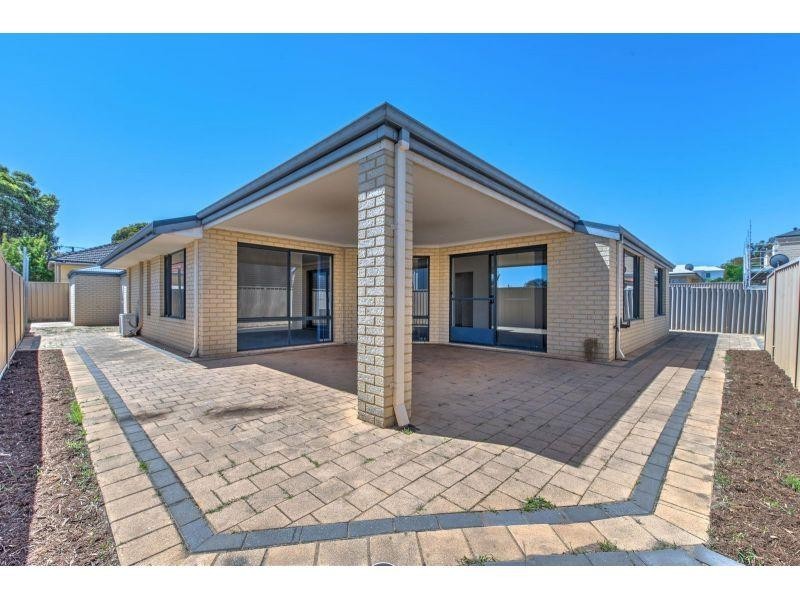 5a Isobel Street, Bentley WA 6102