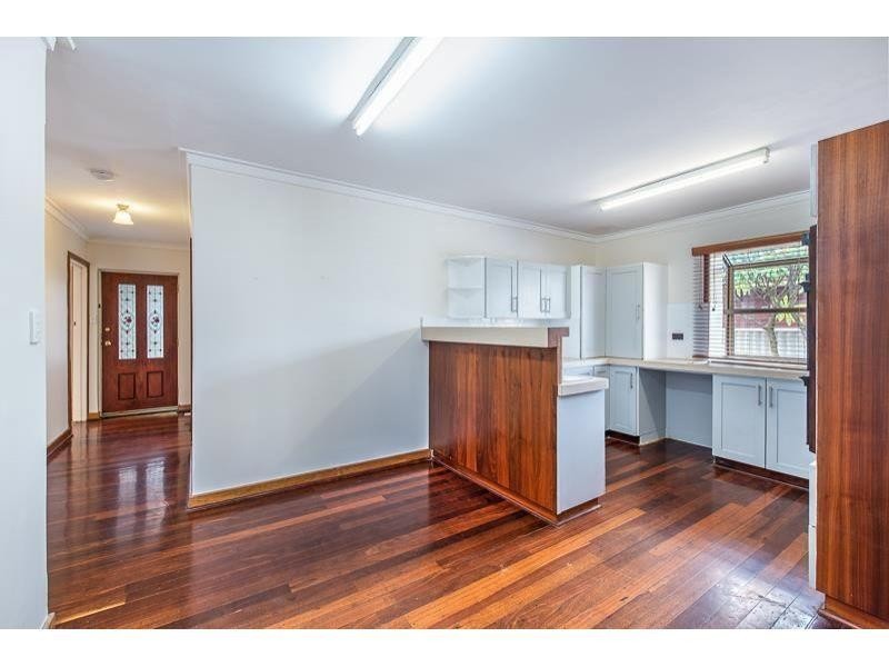 35 Faversham Street, Beckenham WA 6107