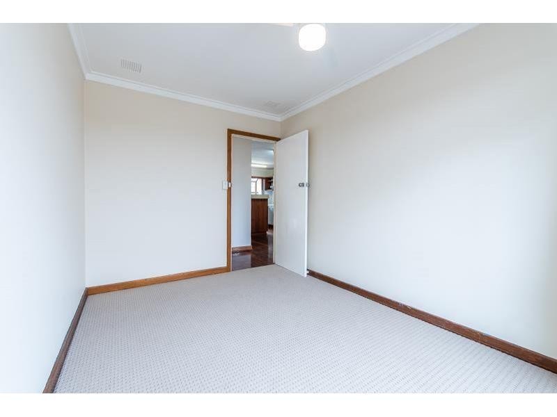 35 Faversham Street, Beckenham WA 6107