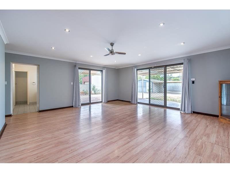 35 Faversham Street, Beckenham WA 6107