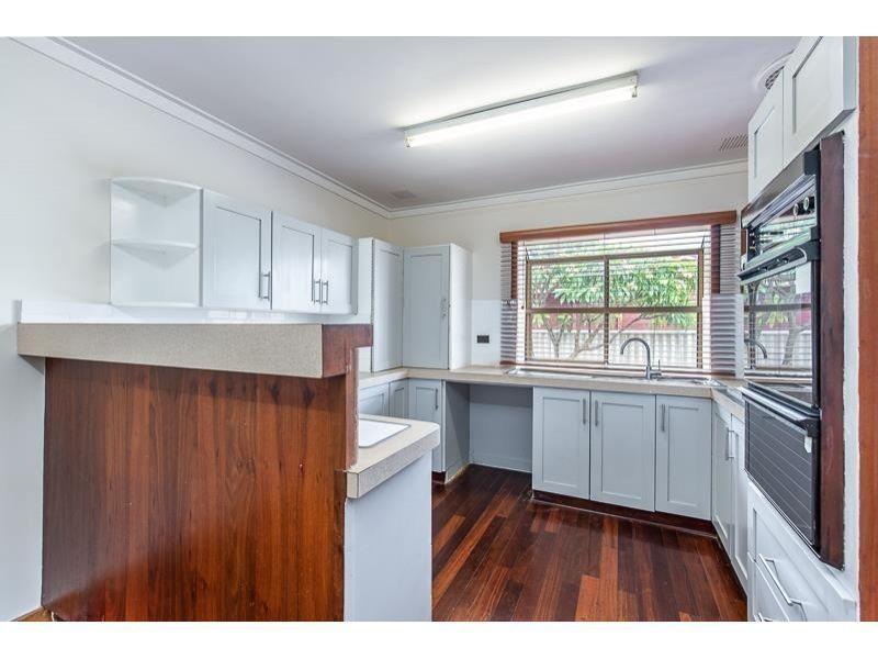 35 Faversham Street, Beckenham WA 6107