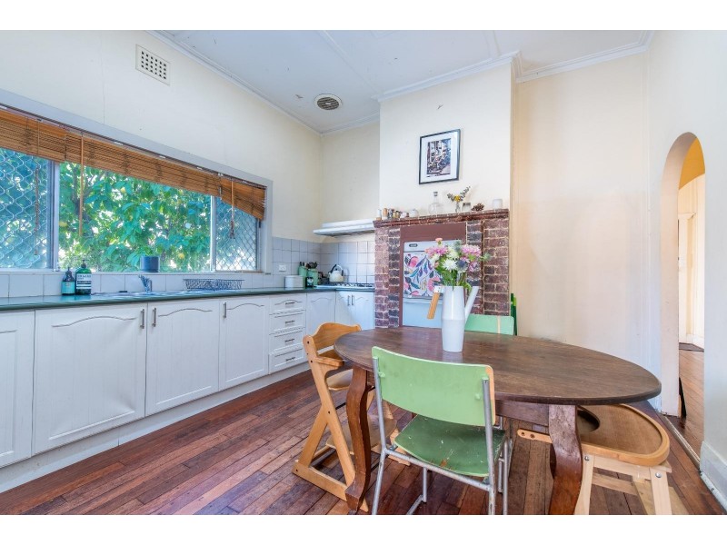 4 Boulder Street, East Victoria Park WA 6101