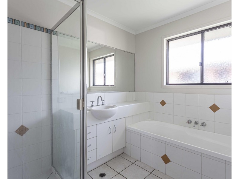2 Inverary Court, Gympie QLD 4570