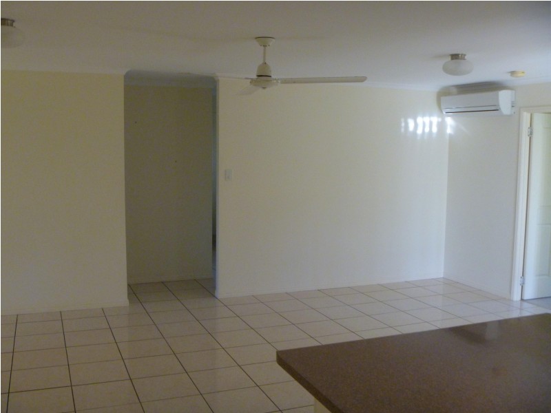 22 Federation Court, Southside QLD 4570