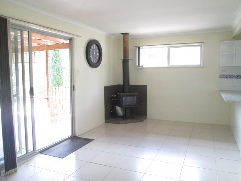 Mothar Mountain QLD 4570
