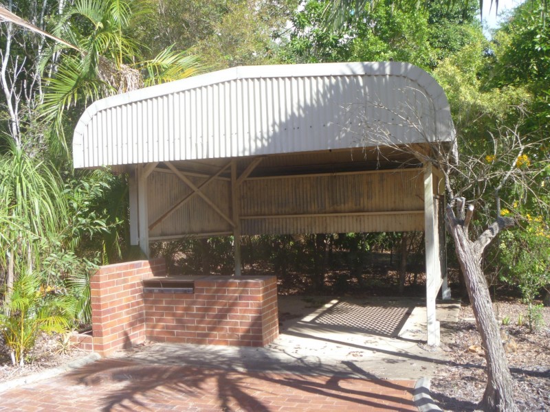 Mcintosh Creek QLD 4570