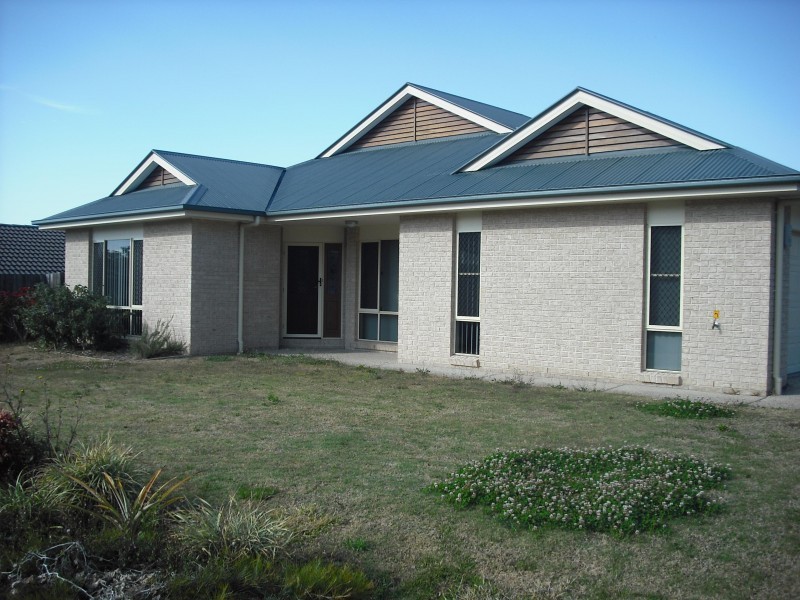 Victory Heights QLD 4570