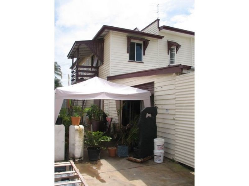 13-15 Stewart Terrace, Gympie QLD 4570