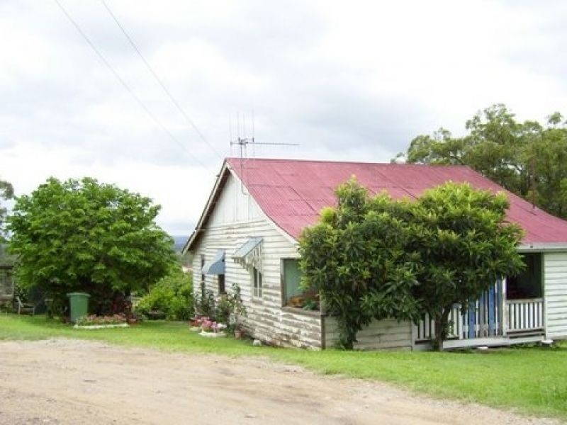 13-15 Stewart Terrace, Gympie QLD 4570