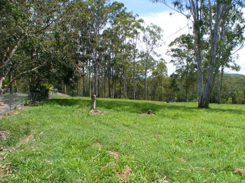 898 Kin Kin Road, Wolvi QLD 4570