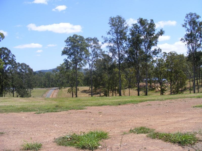 91 Benson Road, Chatsworth QLD 4570