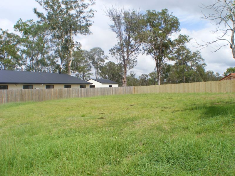 67 Gympie View Drive, Southside QLD 4570