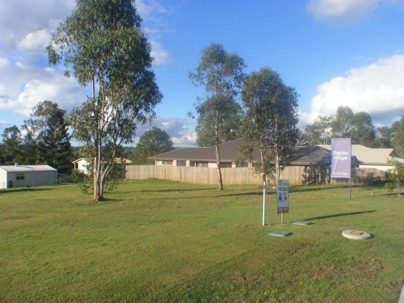 54 Bushland Drive, Southside QLD 4570