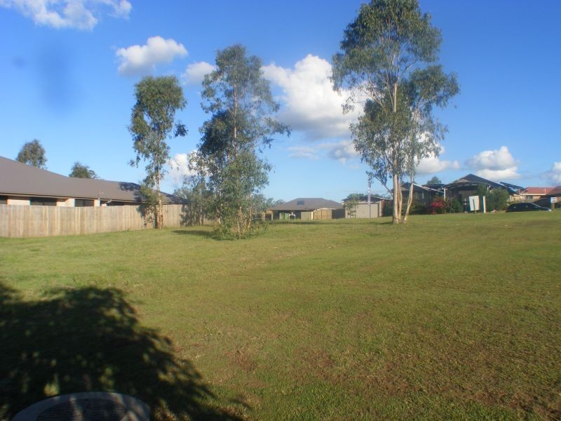 54 Bushland Drive, Southside QLD 4570