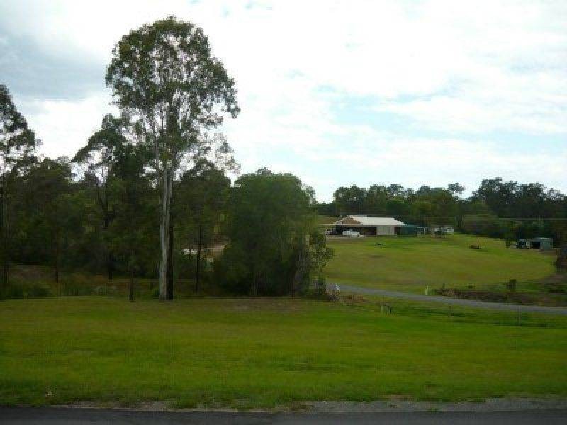19 Bon Vista Drive, Araluen QLD 4570