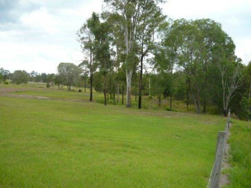 19 Bon Vista Drive, Araluen QLD 4570