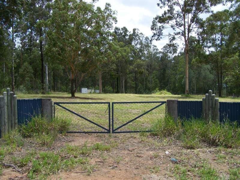 298 ARBORTEN Road, Glenwood QLD 4570