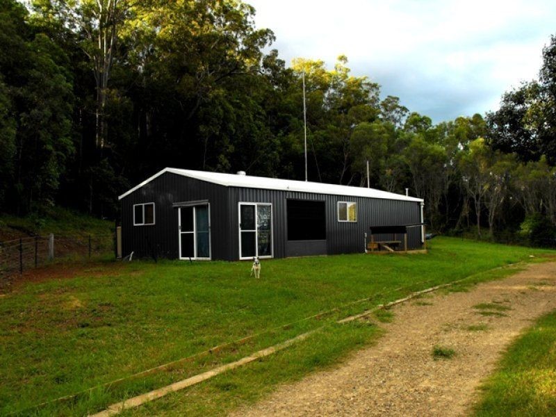 152 Scrubby Creek Road, Gympie QLD 4570