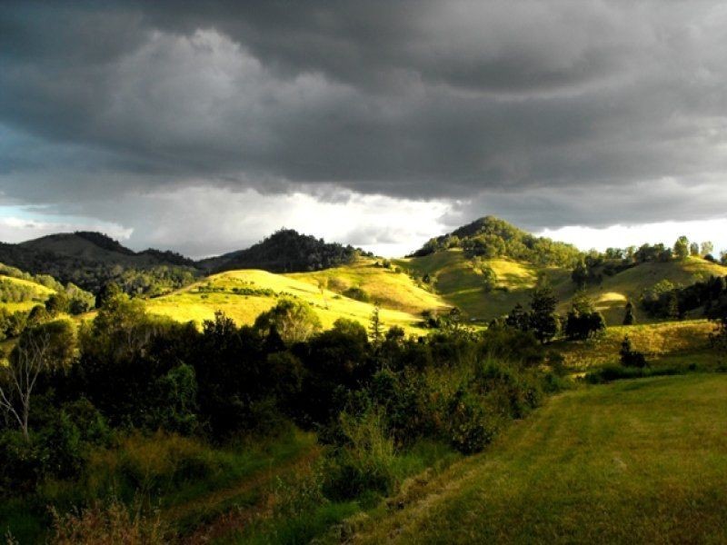 152 Scrubby Creek Road, Gympie QLD 4570