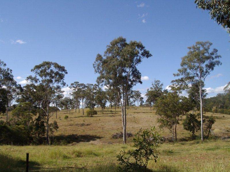 39 LAWSON Road, Pie Creek QLD 4570