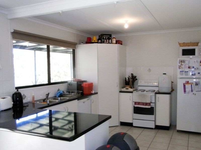 Lot 2, 8 Old Veteran Road, Veteran QLD 4570