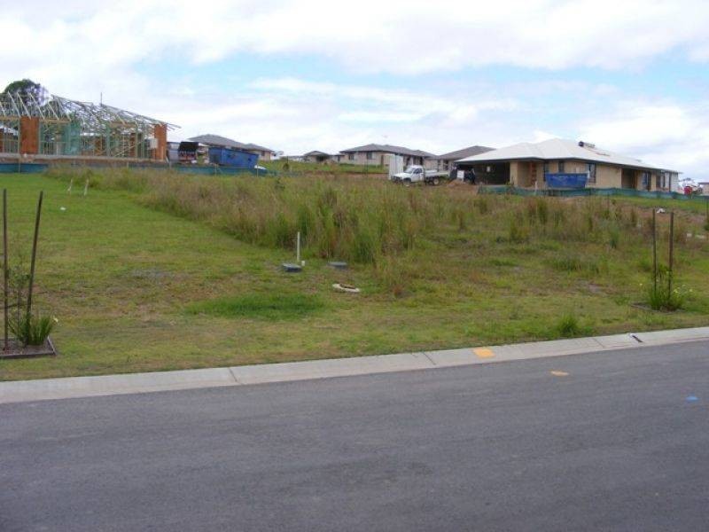 5 Presidential Avenue, Jones Hill QLD 4570