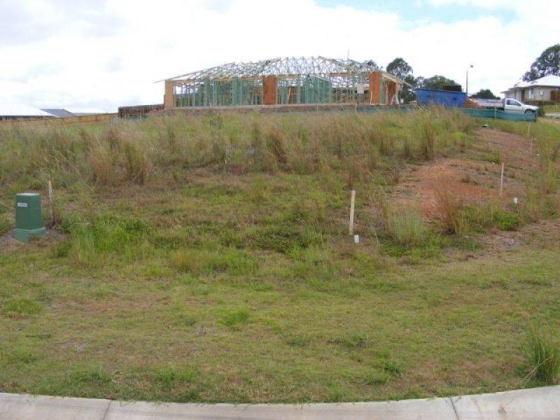 5 Presidential Avenue, Jones Hill QLD 4570